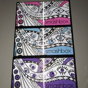 3 Smashbox palettes